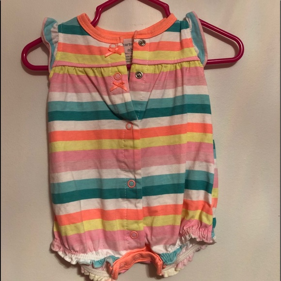 Newborn onesie - Picture 2 of 2